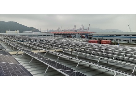 コストが天然ガス発電を下回り、東南アジアの太陽光発電は急増する見通し